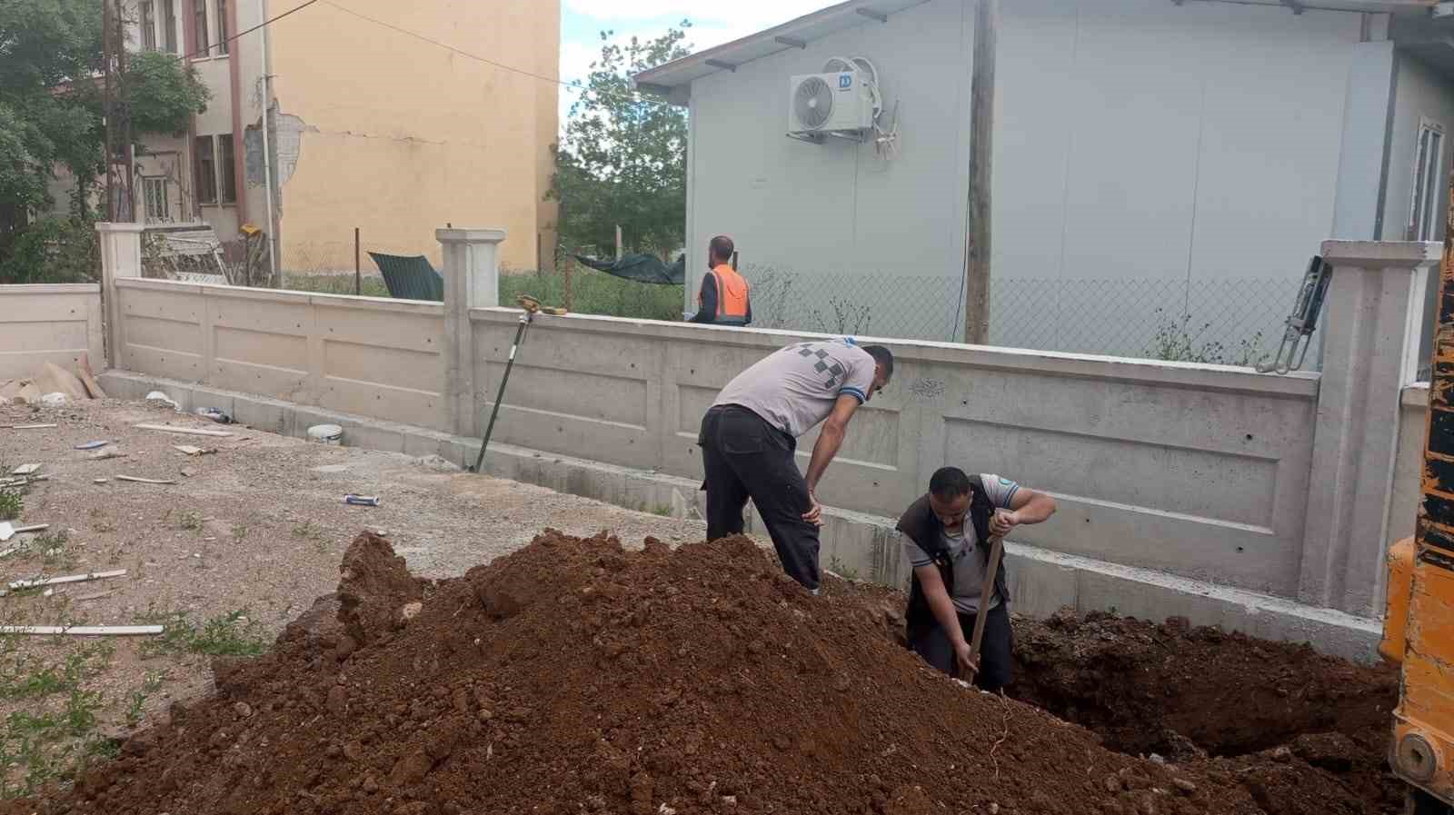 Malatya’da altyapı çalışmasında doğalgaz borusu patladı