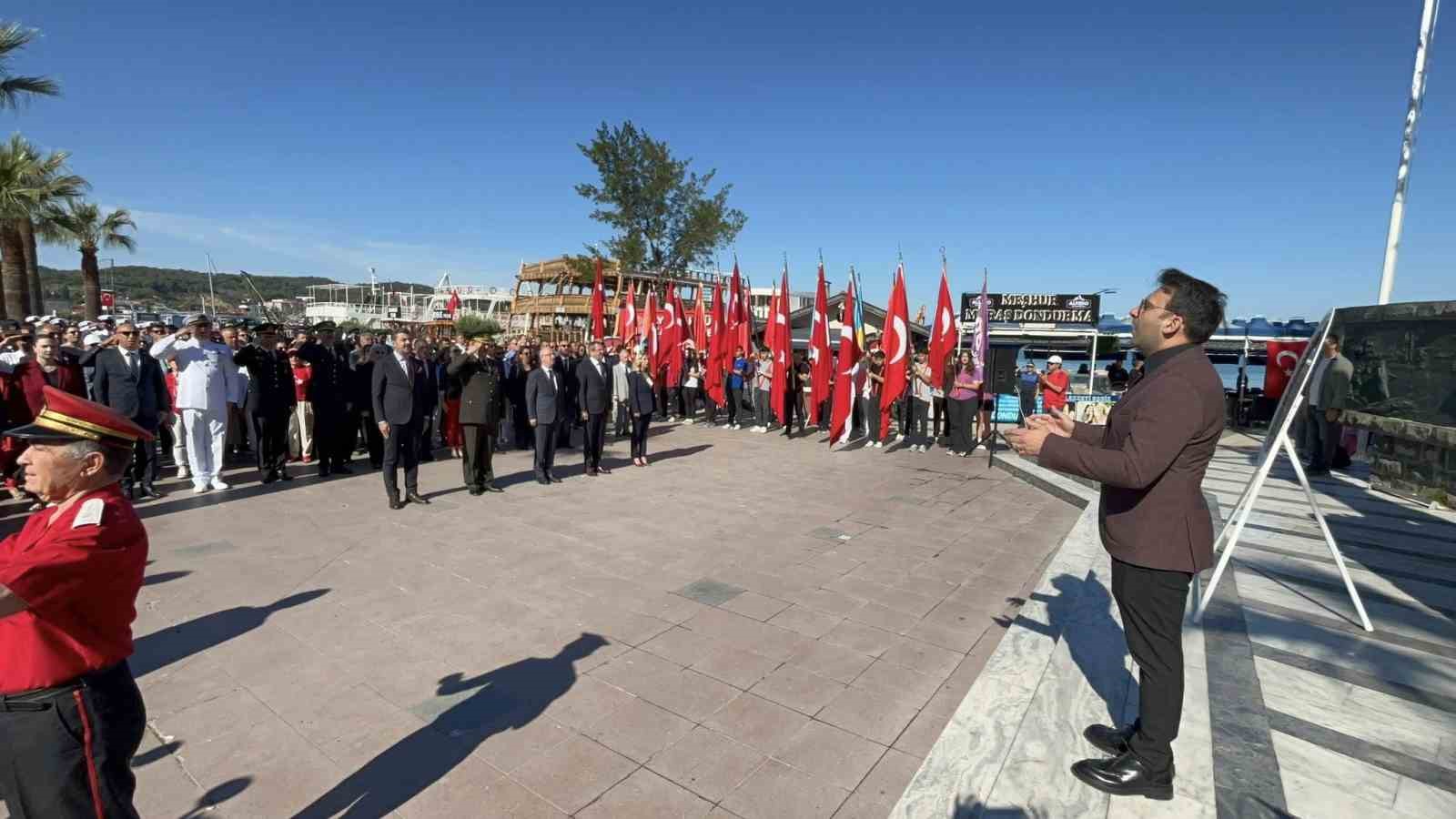 Ayvalık’ta 19 Mayıs coşkusu