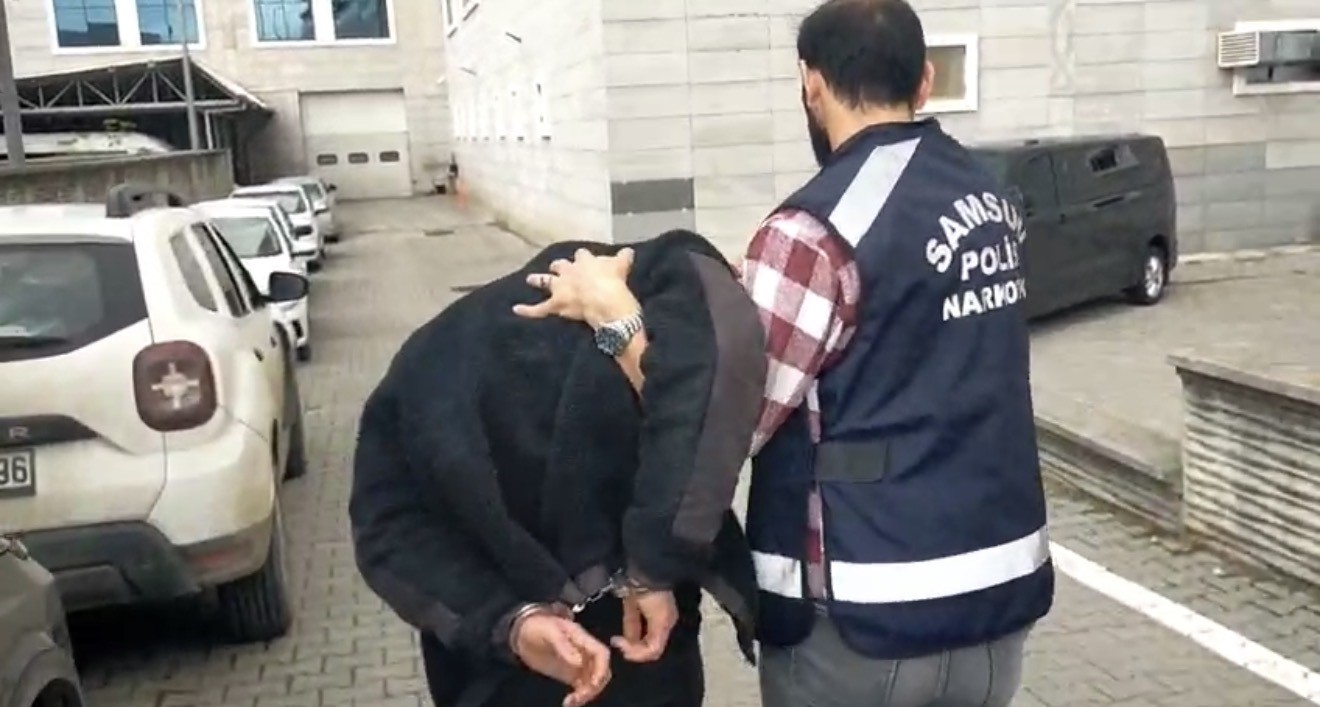 Samsun’da uyuşturucu suçlarından aranan 3 hükümlü yakalandı