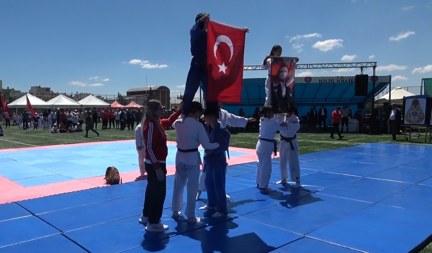 19 Mayıs’ta bayrak heyecanı