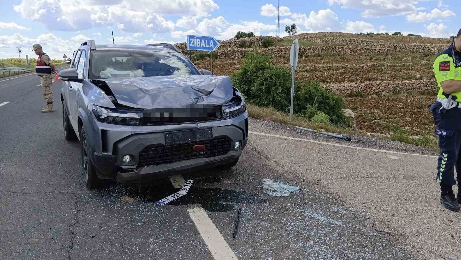 Mardin’de iki otomobil çarpıştı: 4 yaralı