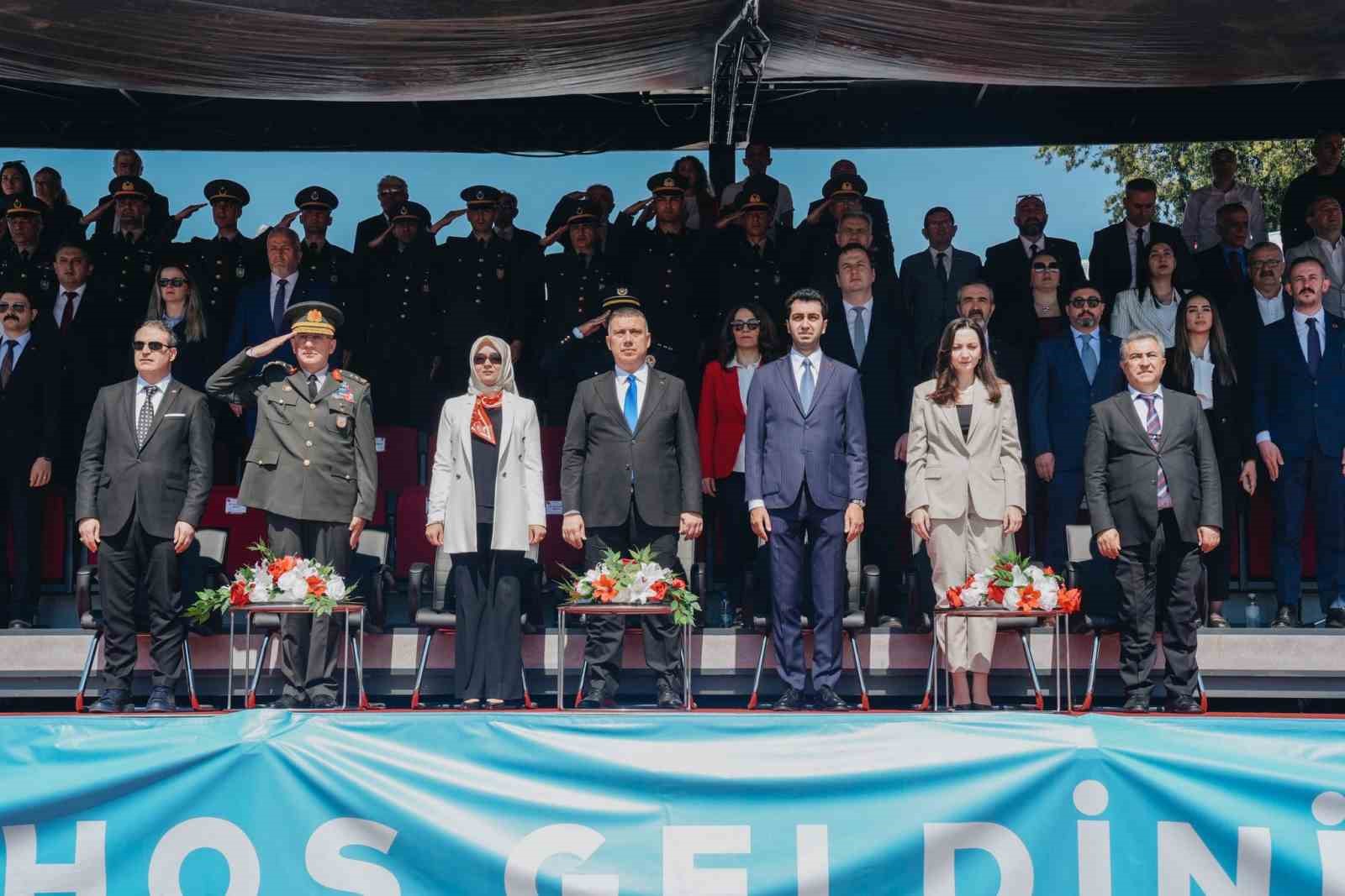 Tuzla’da spor ve sanat dolu 19 Mayıs coşkusu