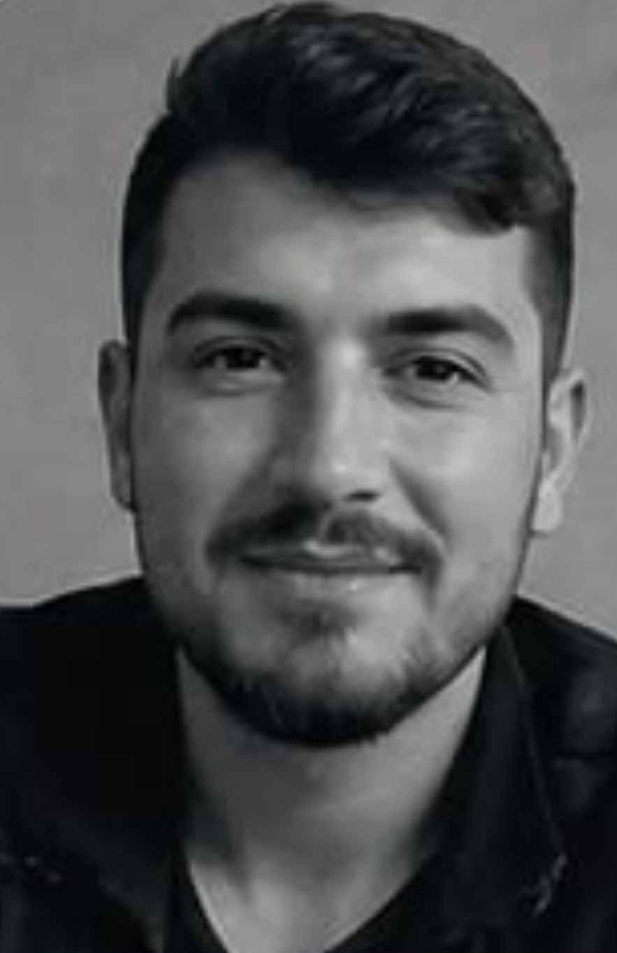 Kayseri’de otomobil ile hafif ticari araç çarpıştı: 1 ölü, 2 yaralı

