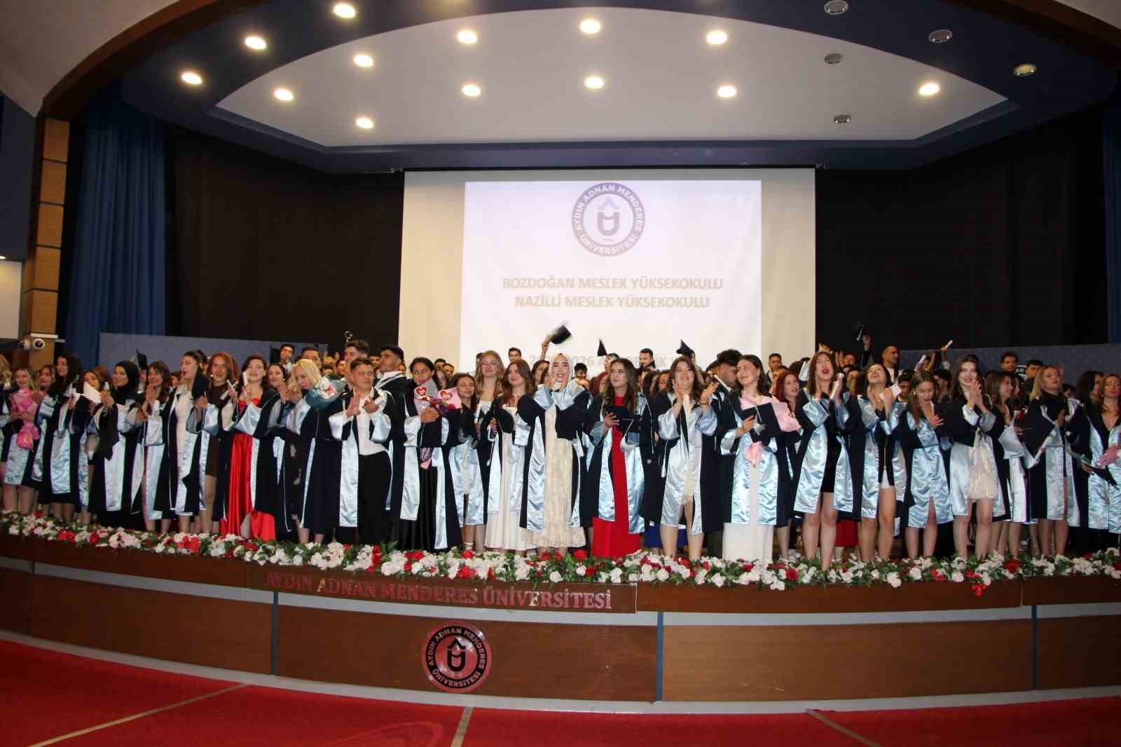 Bozdoğan MYO ve Nazilli MYO 2026 mezunlarını uğurladı