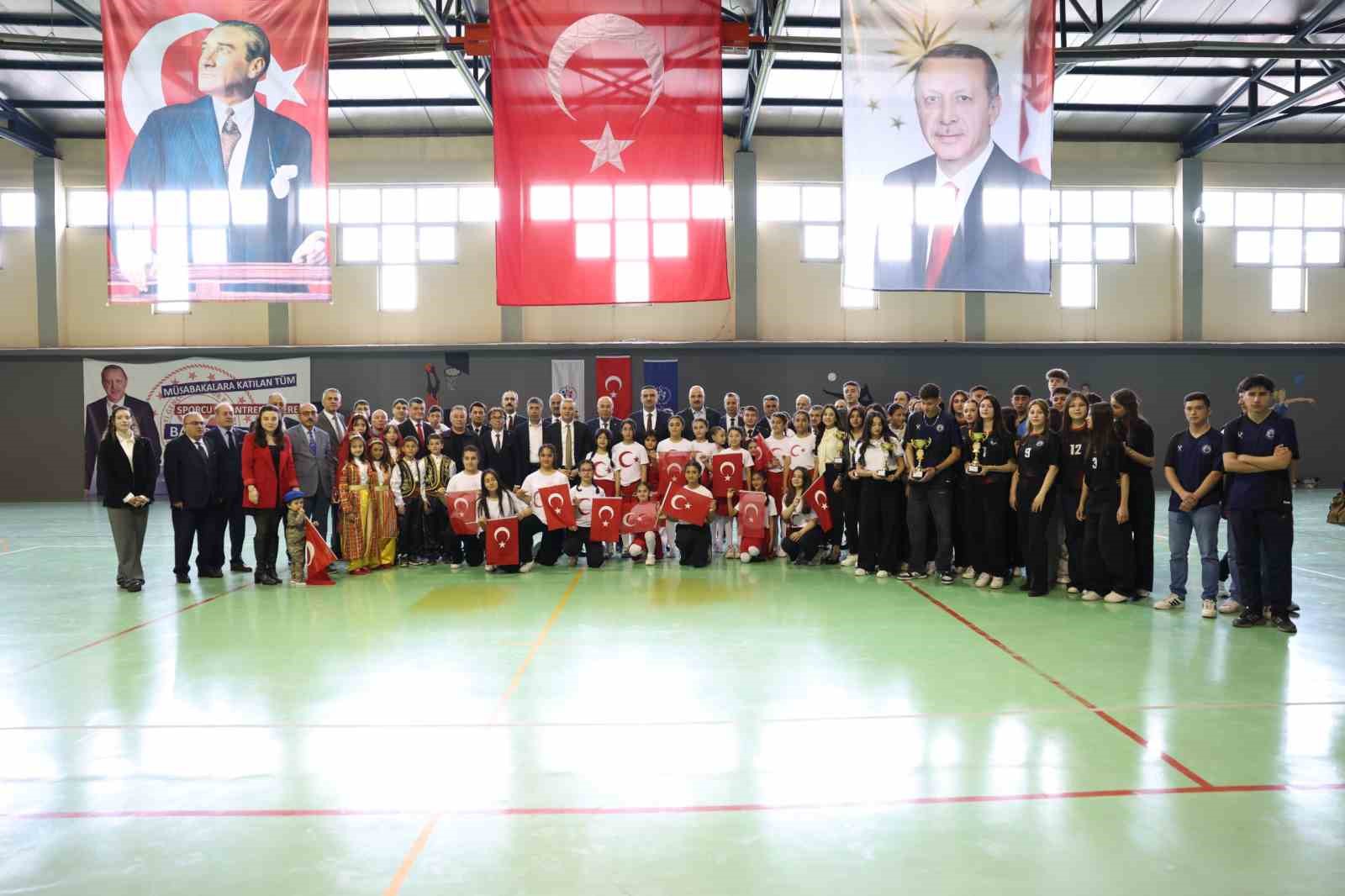 Çorum’da 19 Mayıs coşkuyla kutlandı