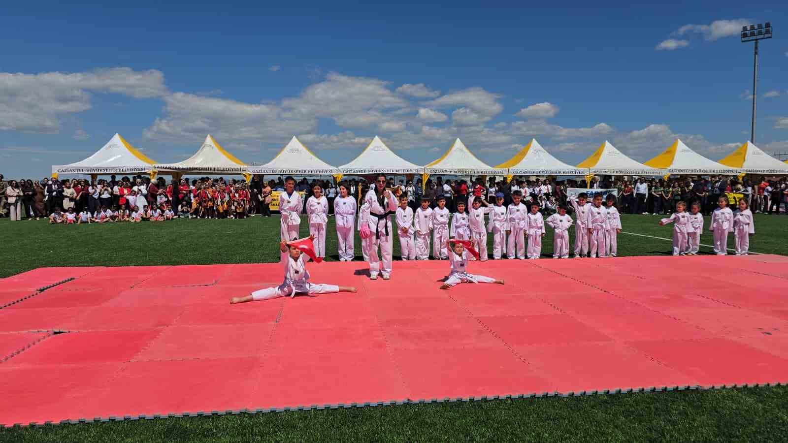 İslahiye’de 19 Mayıs coşkuyla kutlandı