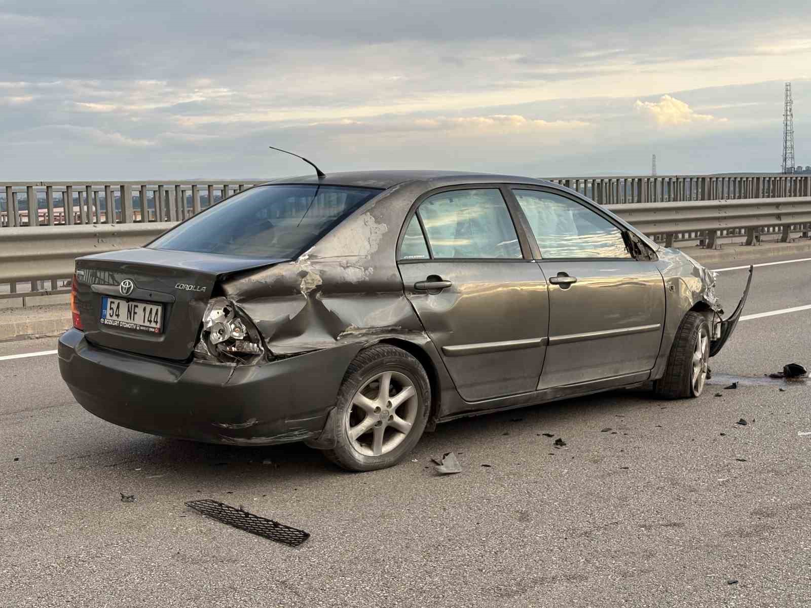 &Ccedil;orum&rsquo;da tırla otomobil &ccedil;arpıştı: 1 yaralı

