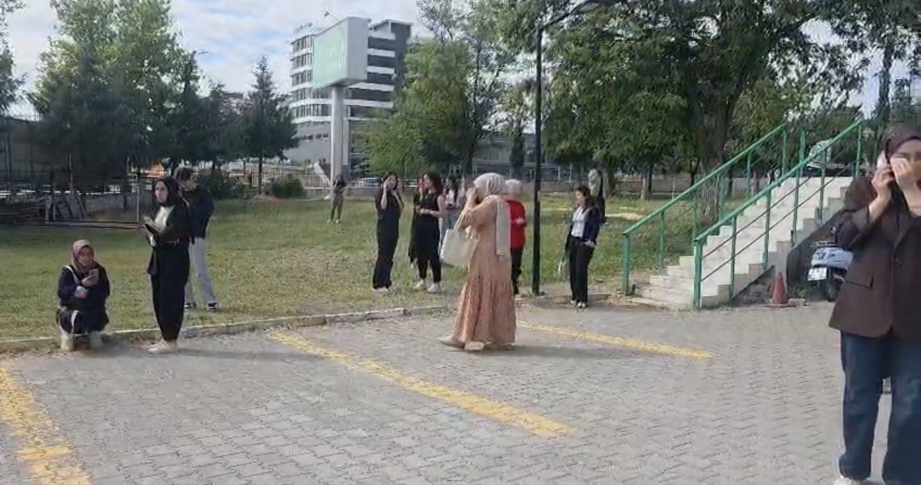 Malatya’daki deprem Adıyaman’da da hissedildi