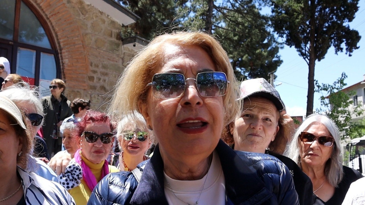 Nenehatun mezunları yarım asır sonra "d&uuml;nyanın merkezi" &Ccedil;orum&rsquo;da buluştu
