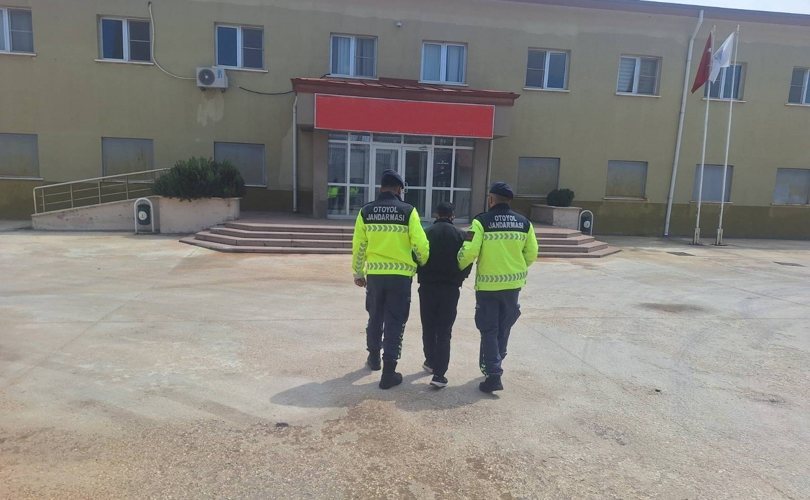 Kaza sonrası darp olayına 4 tutuklama
