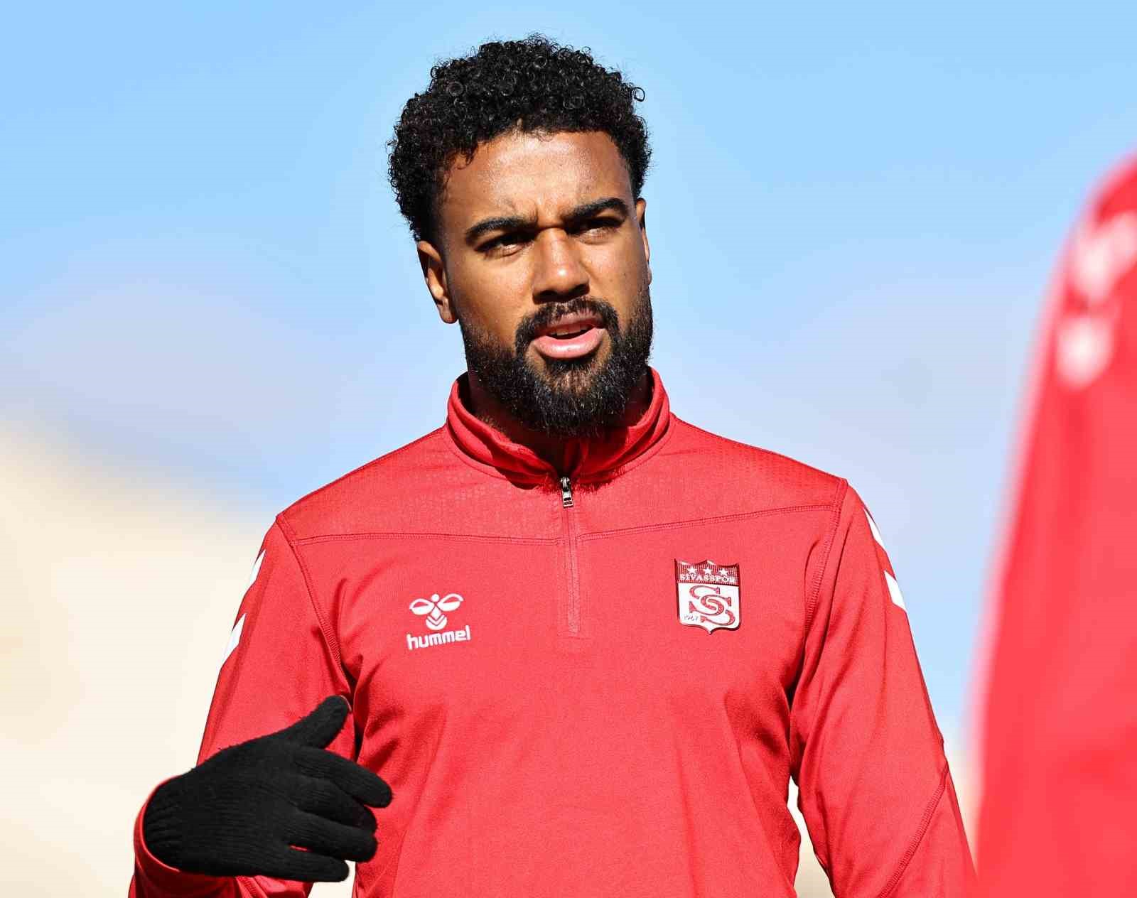 G&ouml;ztepe, Noah Sonko Sundberg transferinde sona geldi
