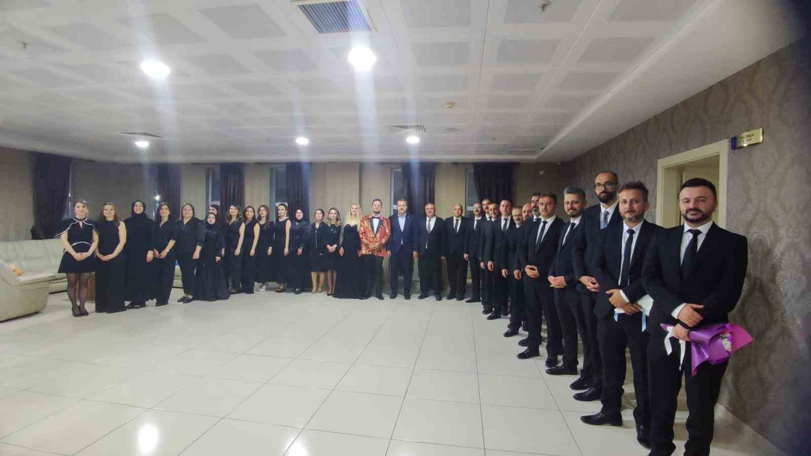 Öğretmenlerden 19 Mayıs konseri