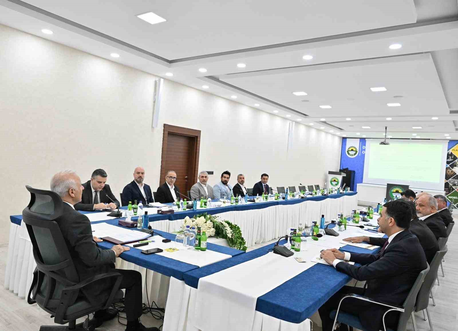 Diyarbakır OSB yeni yönetim ve müteşebbis toplantısı gerçekleşti
