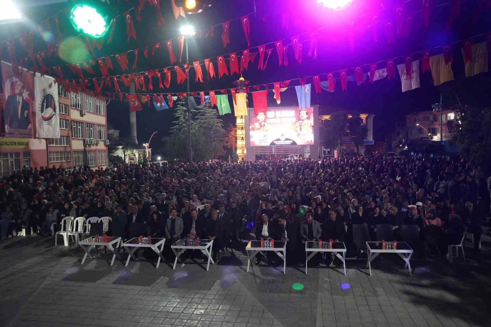 Sungurlu&rsquo;da 19 Mayıs coşkusu konserle ta&ccedil;landı
