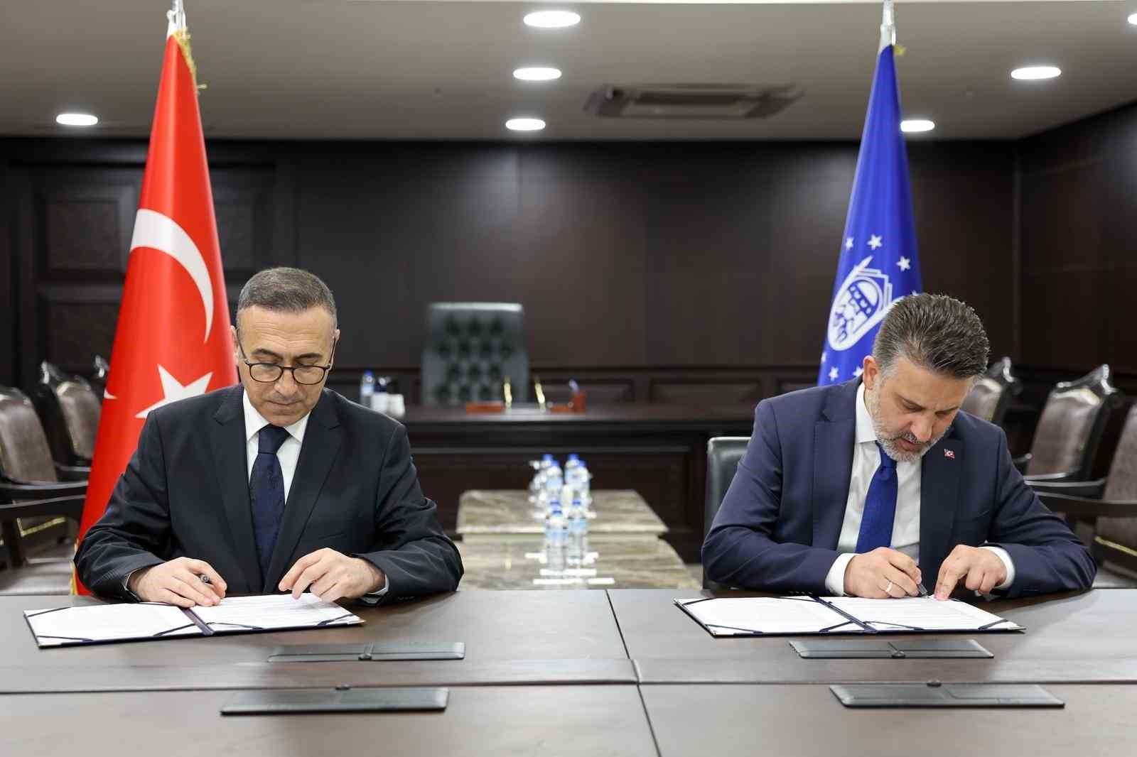 Büyükşehir’de banka promosyonu 90 bin lira