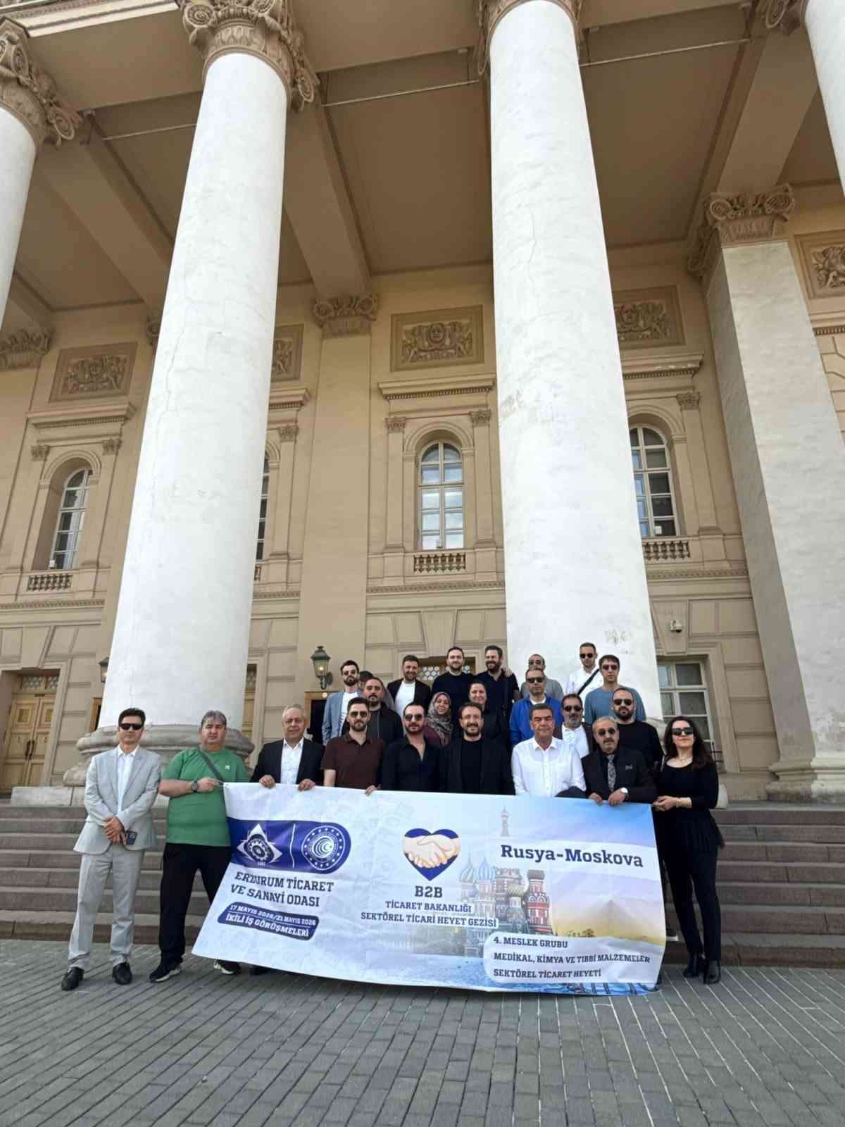 ETSO’nun küresel ticaret seferberliği Rusya’da iki ayrı grupla devam ediyor