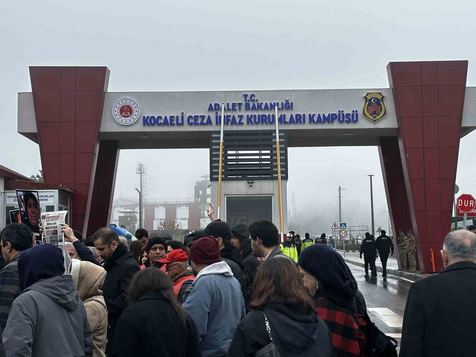 Fabrika sahiplerini yakalatan ihbarı polis memuru anlattı