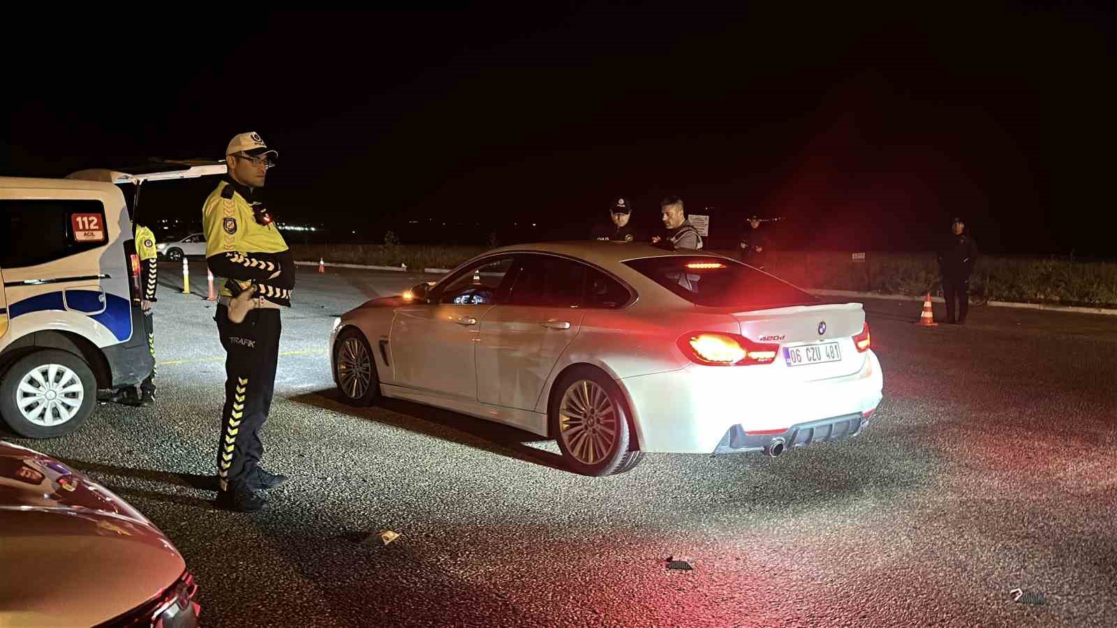 Burdur’da polis ekiplerinden sıkı denetim