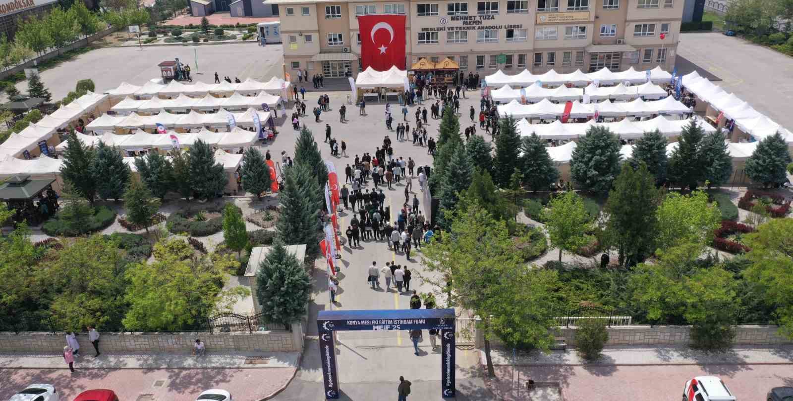 3. Konya Mesleki Eğitim İstihdam Fuarı&rsquo;nın imzaları atıldı
