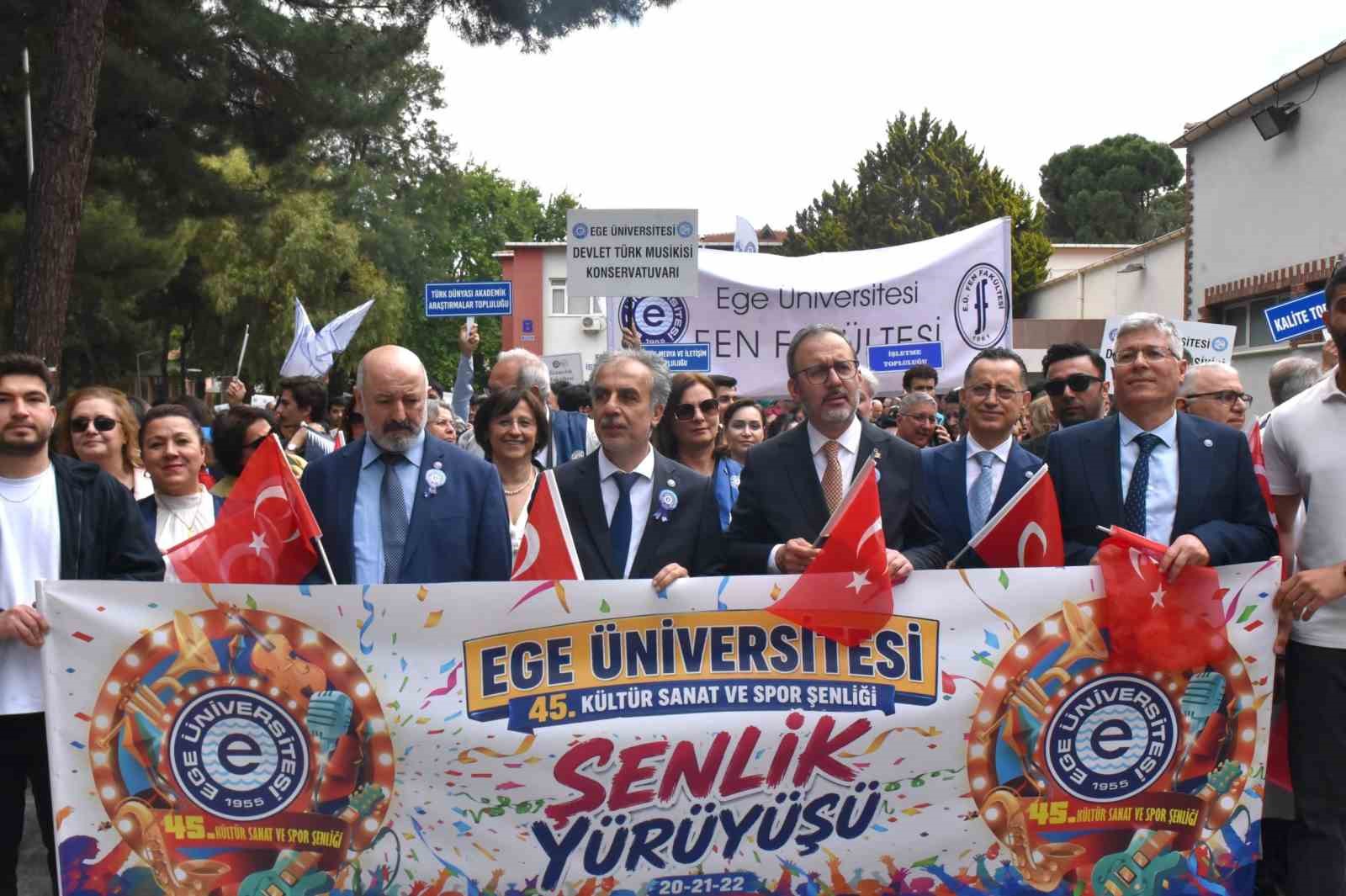 Ege Üniversitesi 71’inci yaşını coşkuyla kutladı