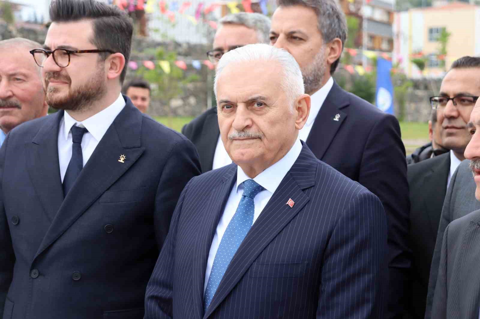 Yıldırım: "Türkistan bölgesindeki bazı ülkelerin Kiril alfabesini kullanması işimizi zorlaştırıyor"