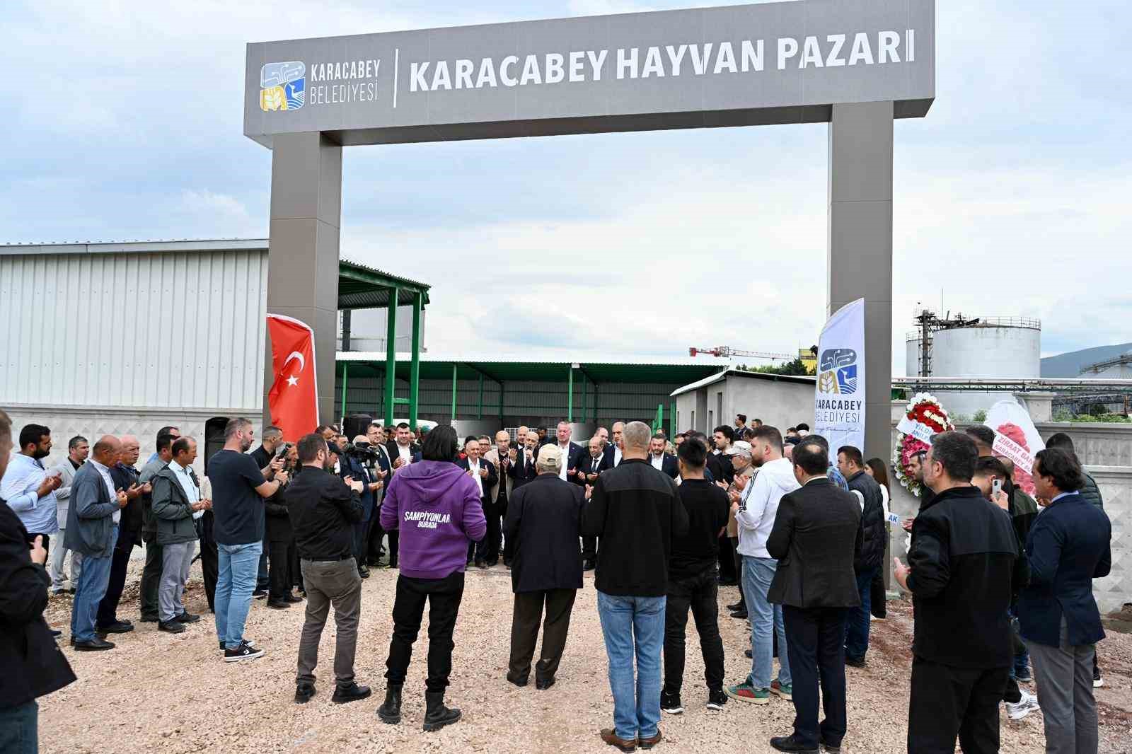 Karacabey Belediyesi hayvan pazarı hizmete a&ccedil;ıldı
