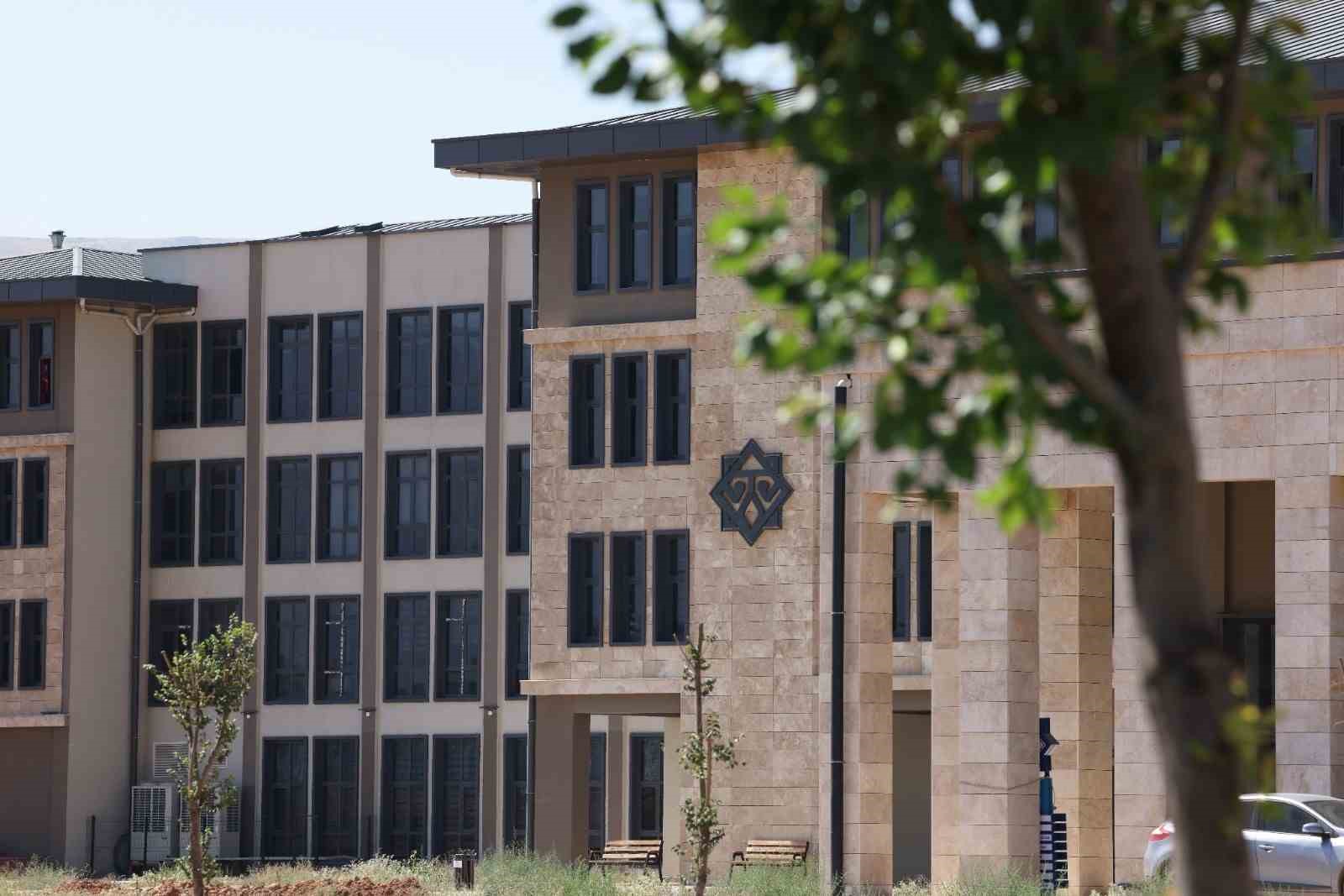 Malatya Turgut Özal Üniversitesi 8 yaşında
