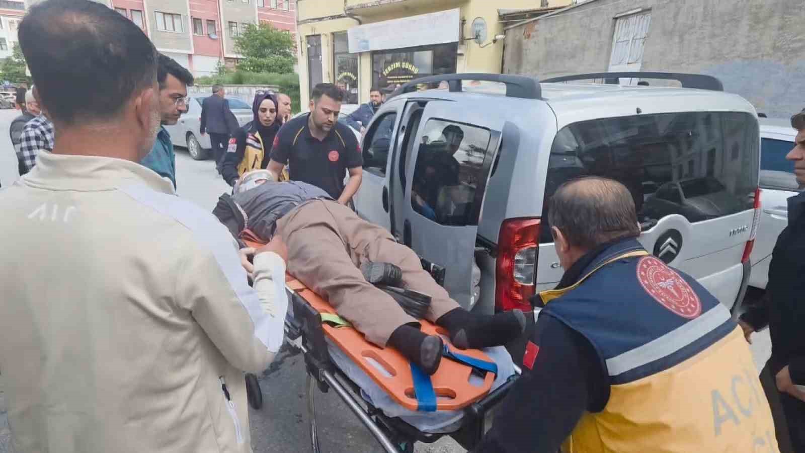 Kütahya’da direksiyon başında rahatsızlanan sürücü kaza yaptı