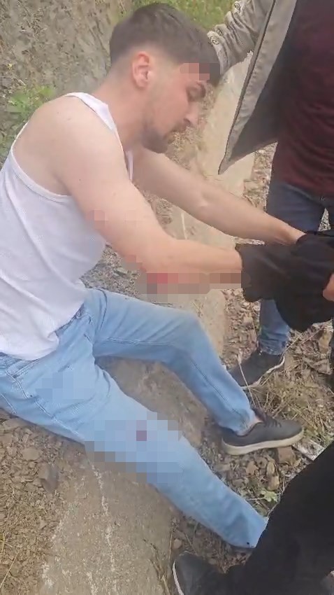 OSB yolunda kontrolden çıkan tır devrildi: 1 yaralı