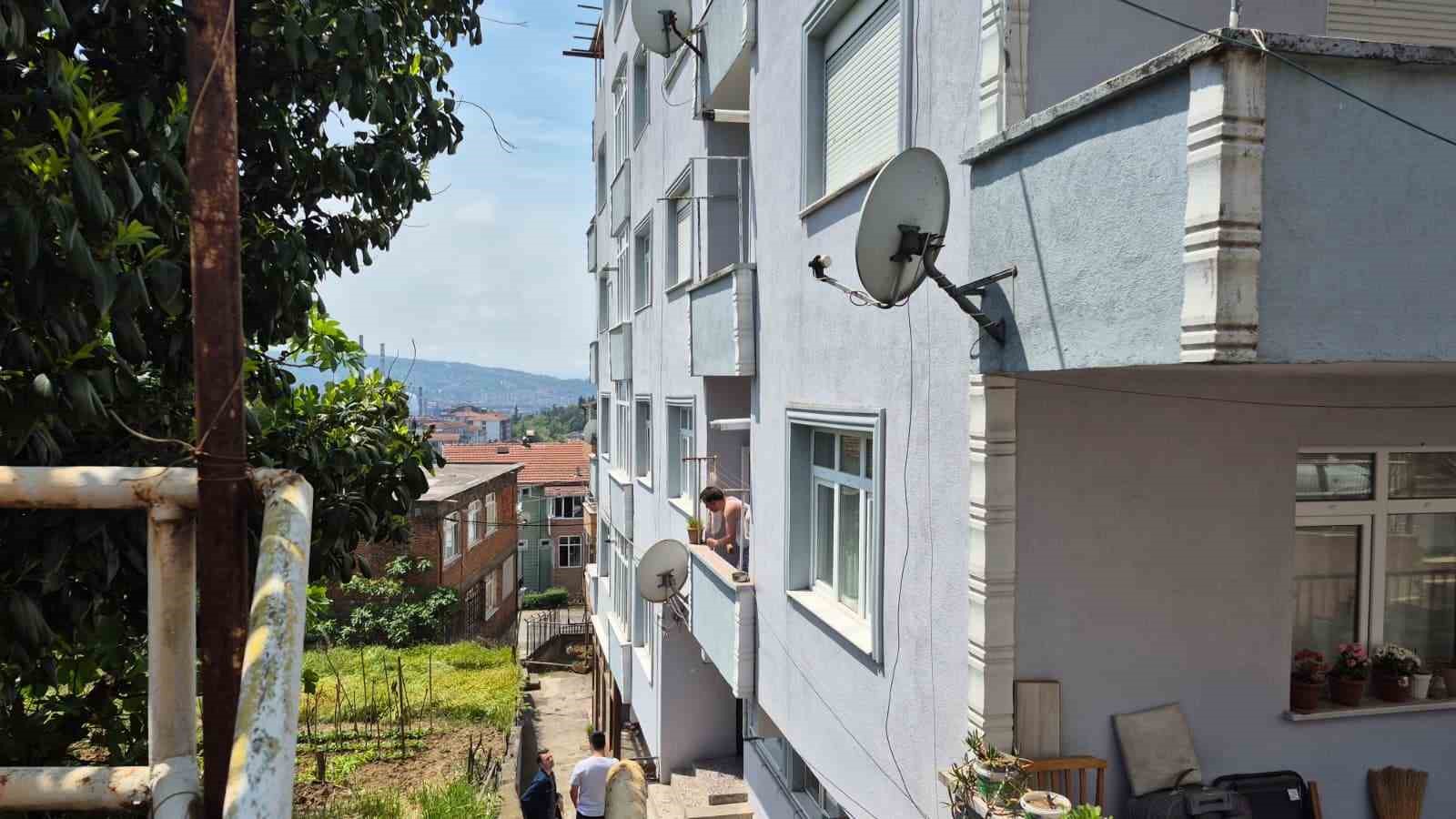 Cansız bedeni doğal gaz borusuna asılı halde bulundu
