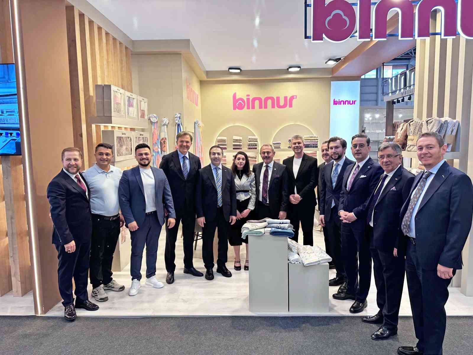 HOMETEX 2026&rsquo;ya giden Başkan Erdoğan&rsquo;dan g&uuml;&ccedil;l&uuml; mesaj; "T&uuml;rkiye, hızlı &uuml;retim ve tedarikte &ouml;nc&uuml;"
