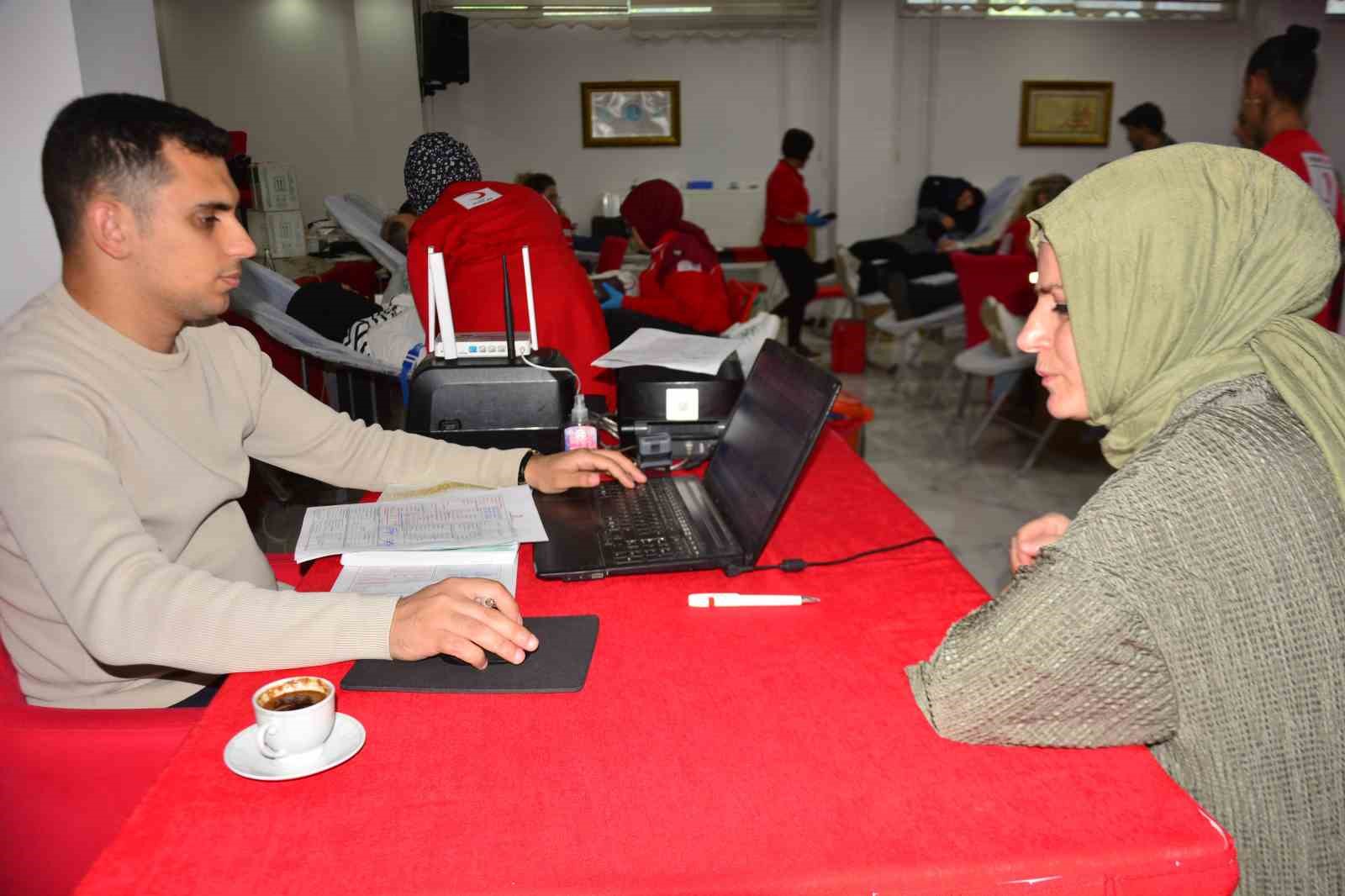 Ordu’da öğrenciler 127 ünite kan topladı