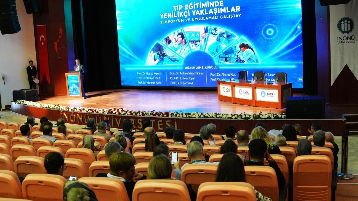 "Tıp Eğitiminde Yenilikçi Yaklaşımlar" çalıştayı başladı