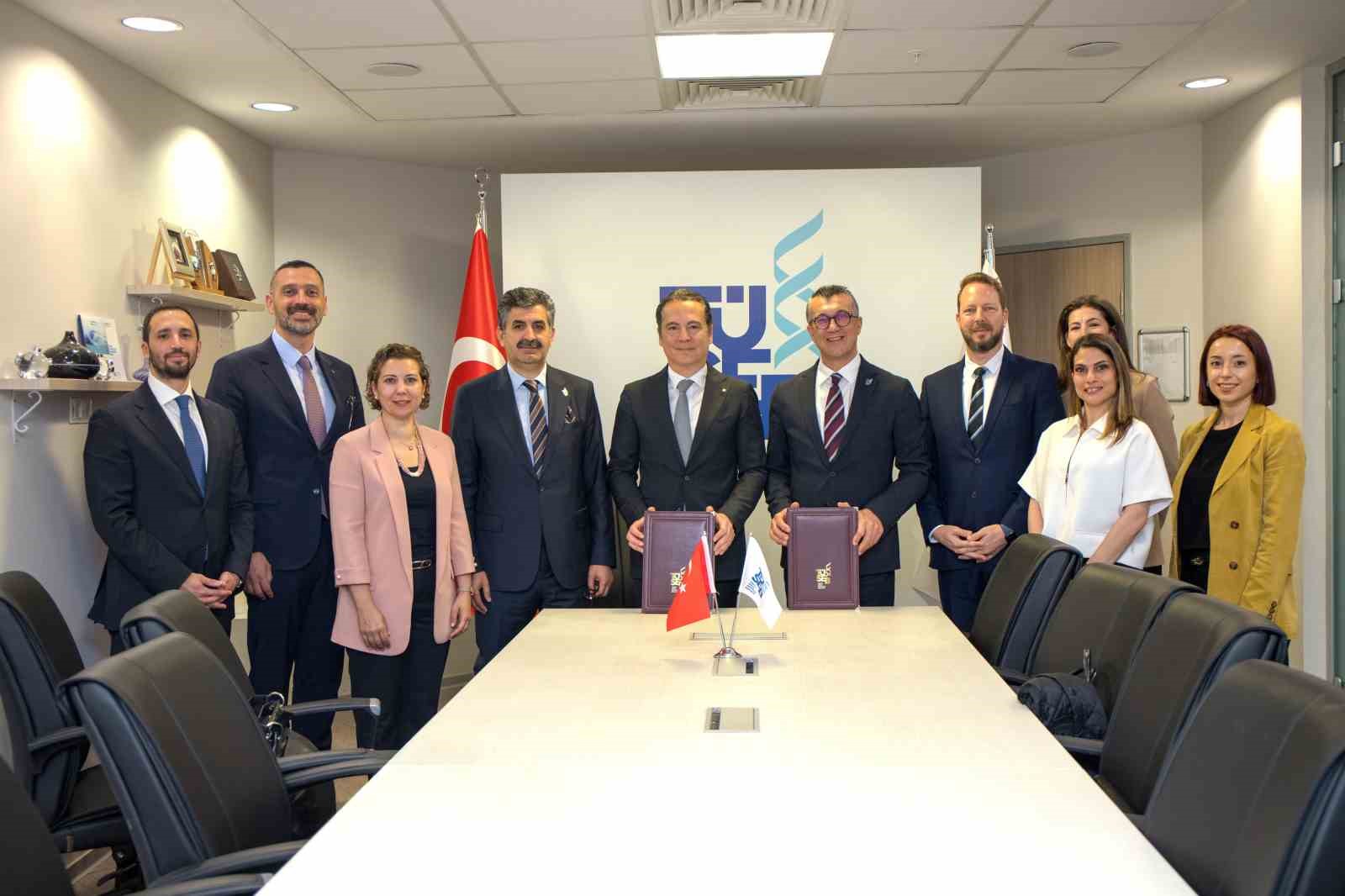 Sanofi ve T&Uuml;SEB klinik araştırma ekosistemi i&ccedil;in g&uuml;&ccedil;lerini birleştiriyor
