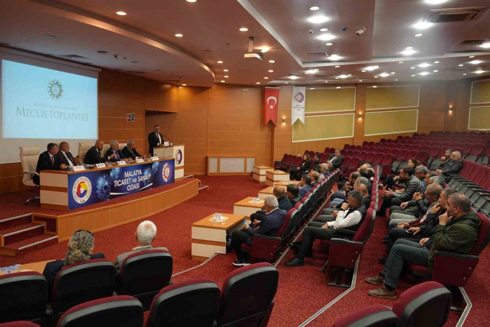Başkan Sadıkoğlu’ndan hak ediş talebi