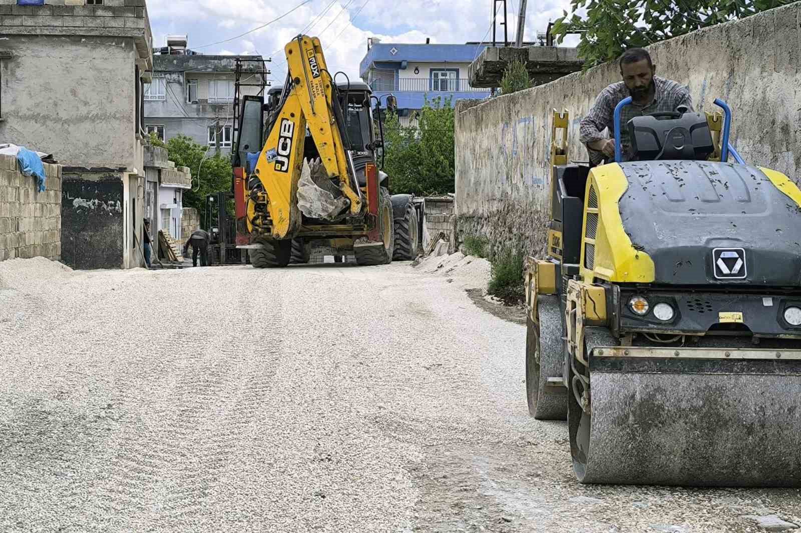 Araban’da cadde ve sokaklarda iyileştirilme çalışmaları sürüyor