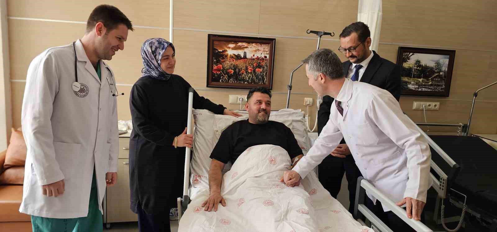 İstanbul’dan Muş’a robotik operasyon