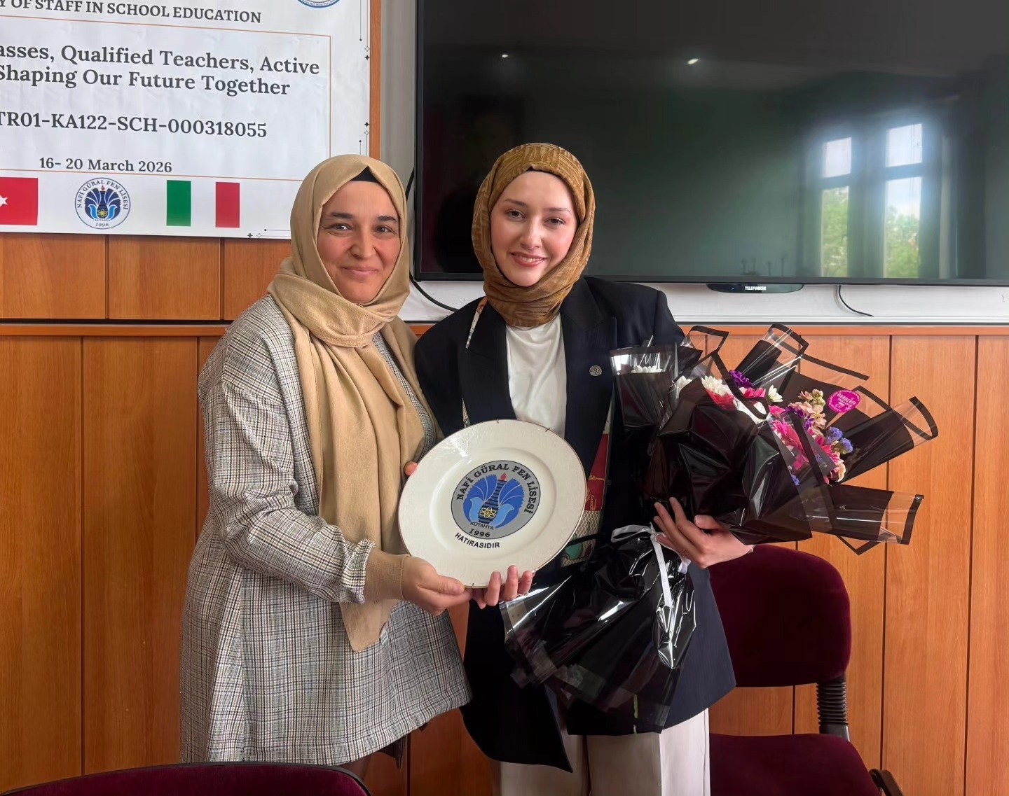Kütahya’da fen lisesi öğrencilerine avukatlık mesleği tanıtıldı