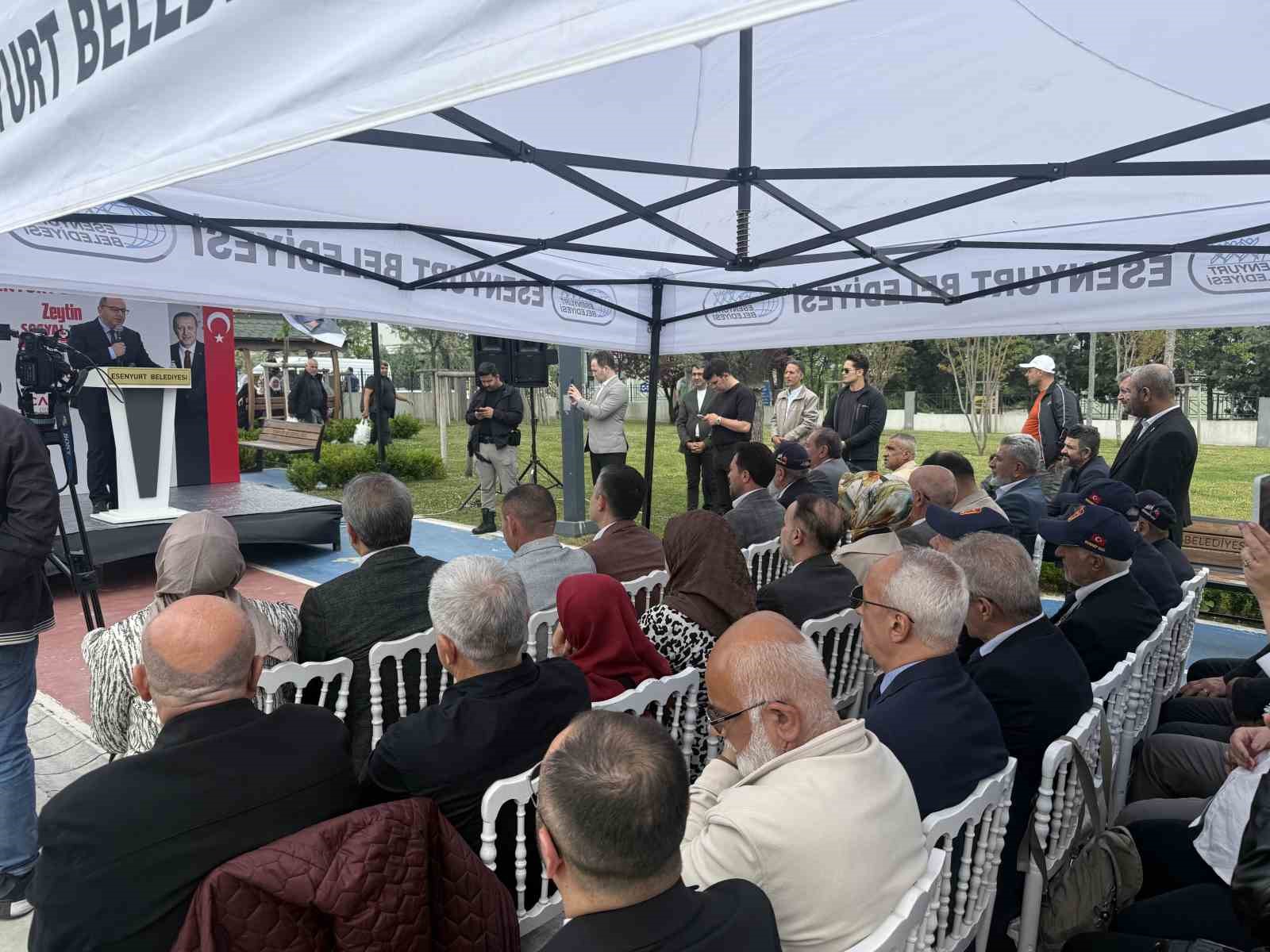 Esenyurt&rsquo;ta Millet Bah&ccedil;esi&rsquo;ne Zeytin Sosyal Tesisleri a&ccedil;ıldı
