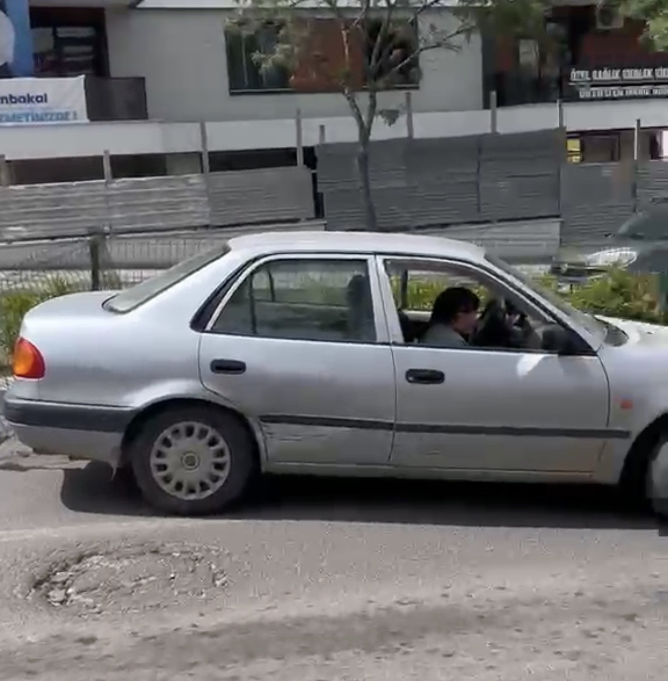 L&uuml;leburgaz&rsquo;da 3 ara&ccedil; birbirine girdi
