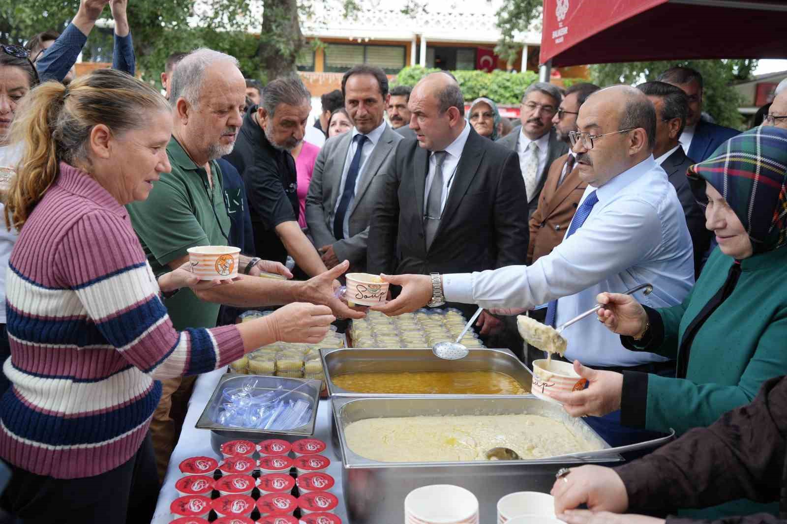 &Ouml;ren&rsquo;de lezzet ş&ouml;leni
