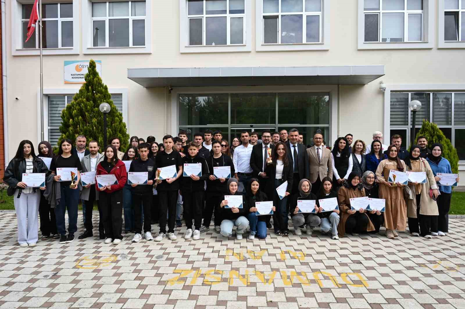 T&uuml;rk Mutfağı Haftası&rsquo;nda gen&ccedil; şefler h&uuml;nerlerini sergiledi
