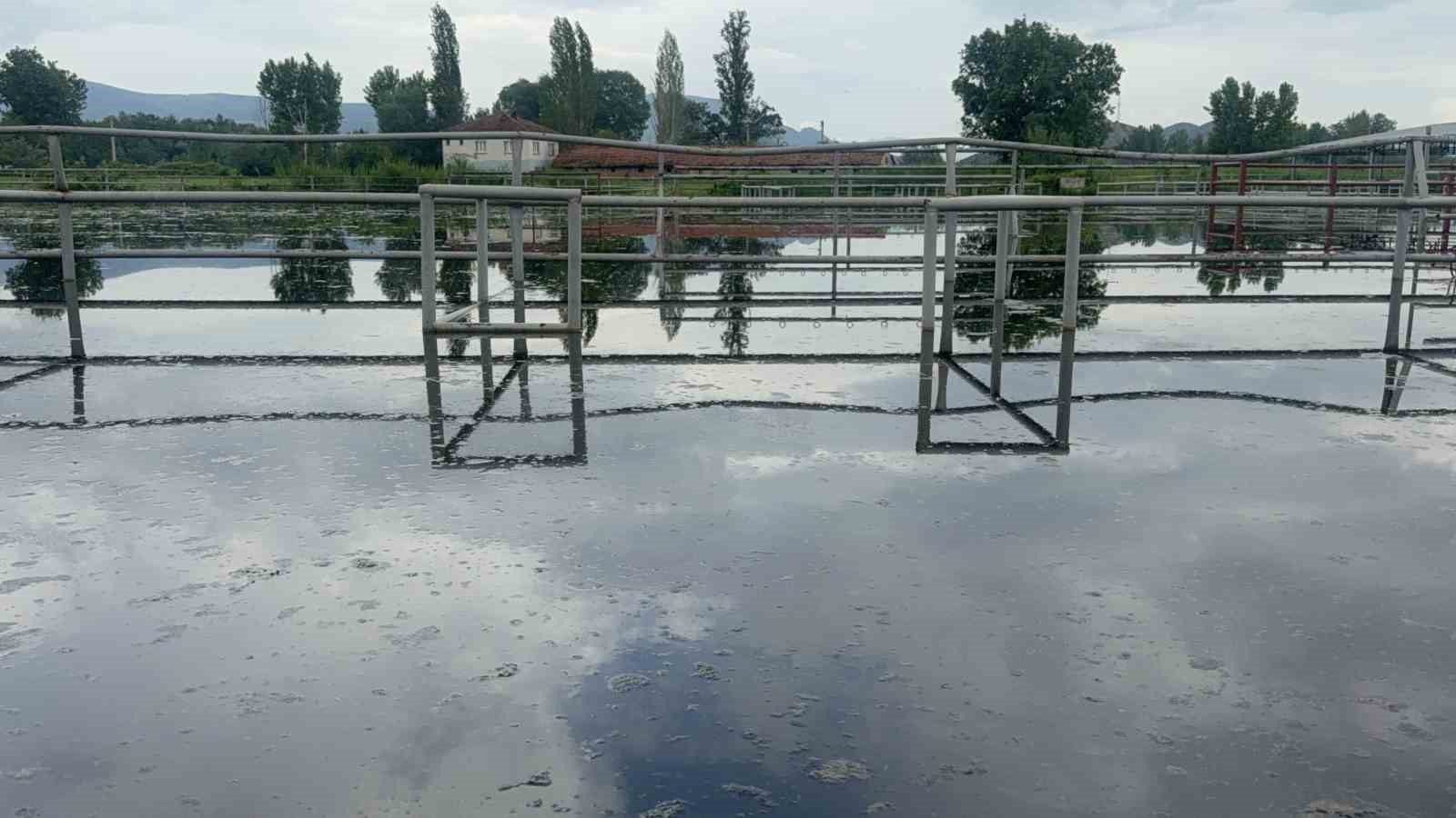 Turhal&rsquo;da hayvan pazarı sular altında kaldı
