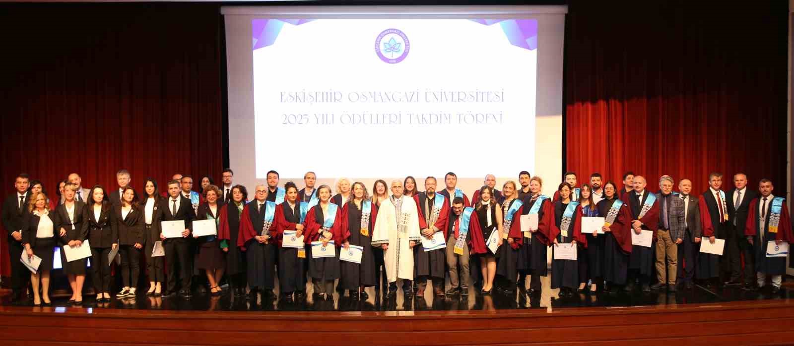 ESOGÜ 2025 yılı ödülleri sahiplerini buldu