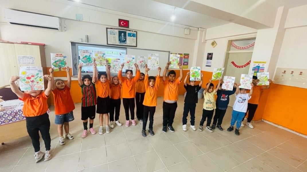 Mersin’de okullarda ilk ders ’Yeşil Vatan’ oldu