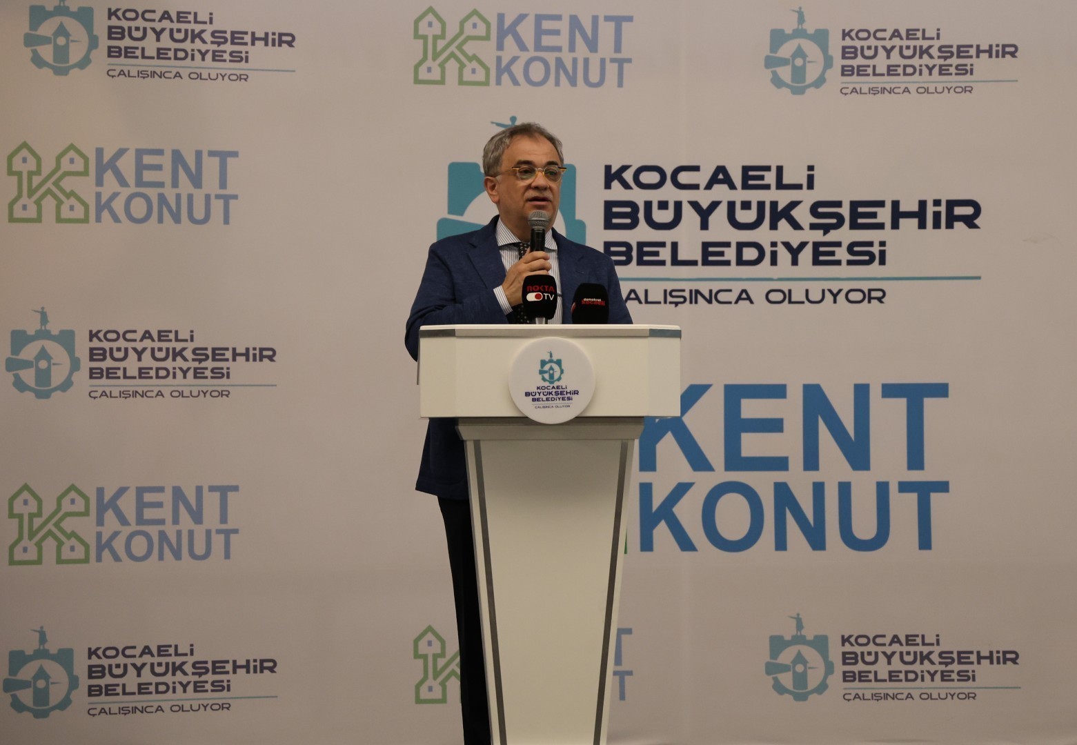 Kartepe Evleri kura çekiminde 144 konutun sahibi belirlendi