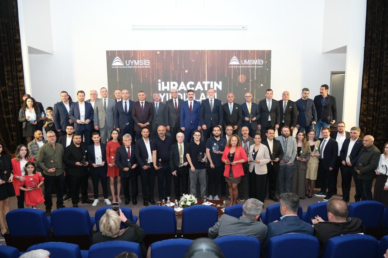 Marmarabirlik&rsquo;e ihracat şampiyonluğu &ouml;d&uuml;l&uuml;
