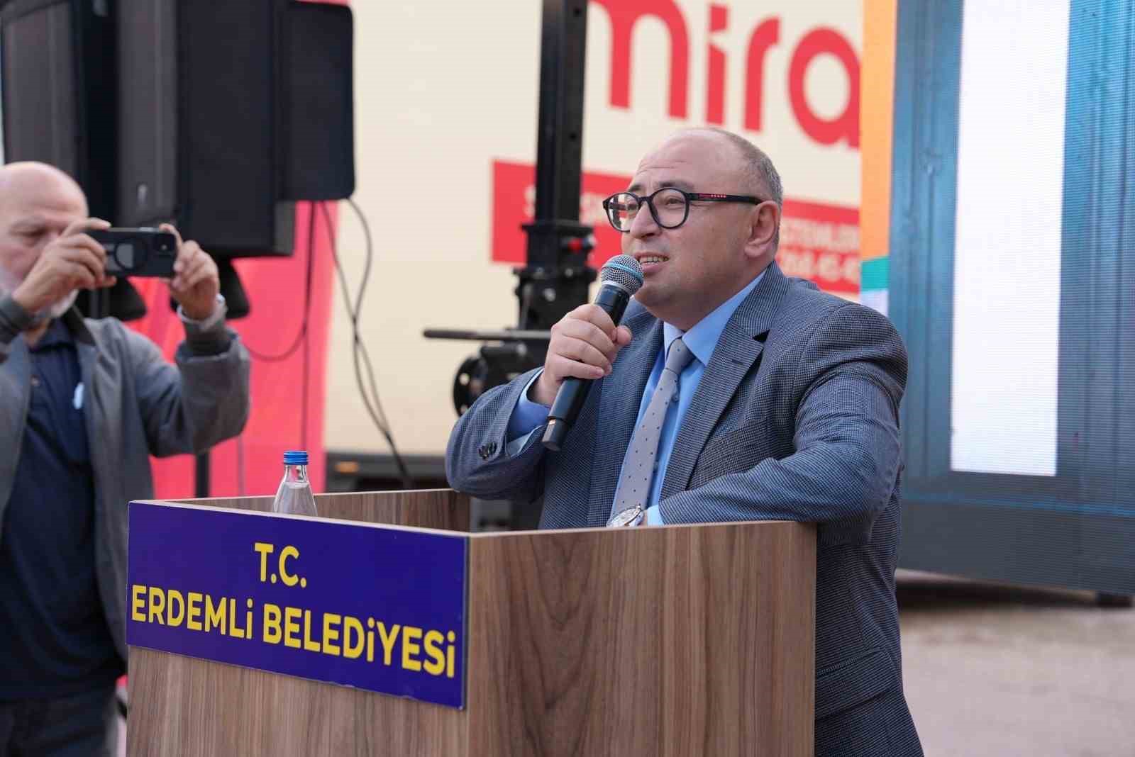 Erdemli&rsquo;de sosyal yardımlar i&ccedil;in yeni merkez a&ccedil;ıldı
