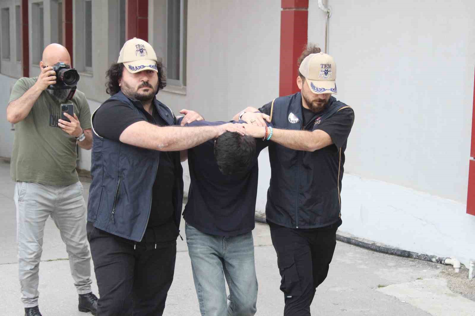 Adana’da DEAŞ’ın uyuyan hücresine operasyon: 16 kişi yakalandı