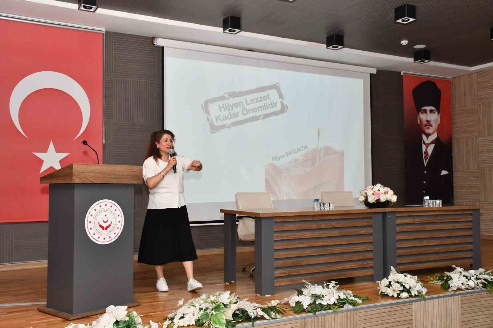 Aydın’da çocuk hizmetleri masaya yatırıldı
